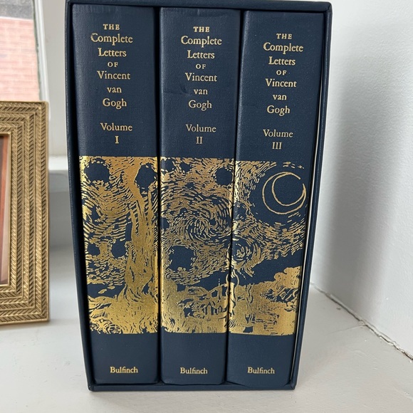 The Complete Letters of Vincent van Gogh Book Set - Picture 2 of 6